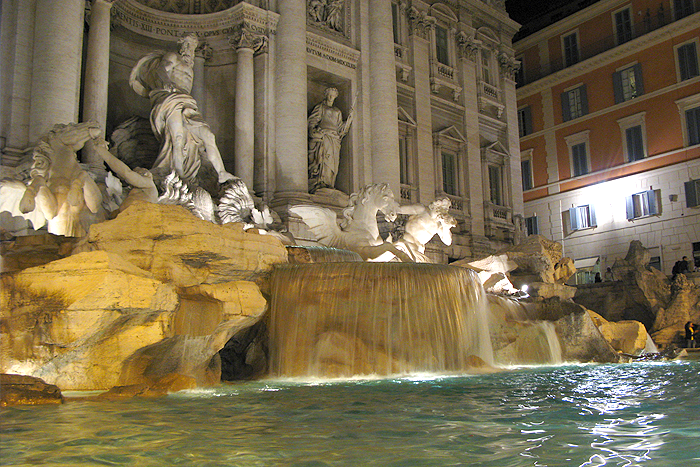Прогулки по Риму, фонтан де Треви